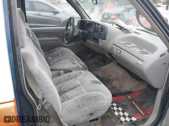 1996 Chevrolet Silverado 1500 with VIN 1GCEC14W0TZ218067, listed as a IAAI auction lot 41480287 with 280,500 mi miles and . Bid and sale history available at DreamBid. Image 5.