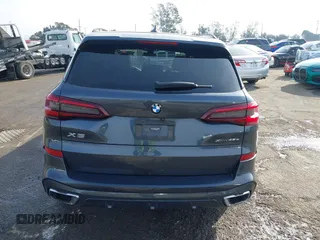 2021 BMW X5 xDrive45e with VIN 5UXTA6C00M9D24349, listed as a IAAI auction lot 41458445 with 43,116 mi miles. Bid and sale history available at carsss.com. Image 16.
