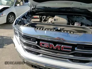 2022 GMC Sierra 1500 SLT with VIN 3GTUUDET1NG578451, listed as a Copart auction lot 67996035 with 37,002 mi miles and Salvage title. Bid and sale history available at DreamBid. Image 13.