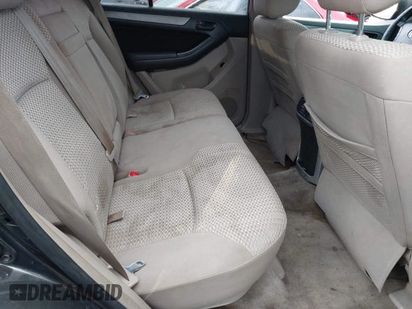 2006 Toyota 4Runner SR5 z VIN JTEZU14R968042179, wystawiony jako IAAI lot #42219773 z przebiegiem 242 217 mil mil oraz . Historia ofert i sprzedaży dostępna na DreamBid. Obrazek 8.