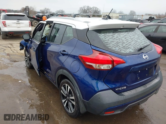 2019 Nissan Kicks SV with VIN 3N1CP5CU0KL507428, listed as a IAAI auction lot 41545204 with 133,163 mi miles. Bid and sale history available at carsss.com. Image 3.