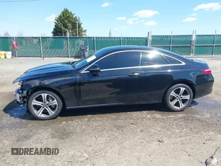 2019 Mercedes-Benz E-Class E 450 with VIN WDD1J6JB2KF108954, listed as a IAAI auction lot 41870189 with 99,004 mi miles. Bid and sale history available at carsss.com. Image 15.
