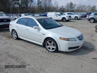 2006 Acura TL with VIN 19UUA66276A069590, listed as a IAAI auction lot 41540868 with 197,057 mi miles. Bid and sale history available at carsss.com. Image 1.