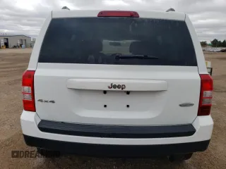 2016 Jeep Patriot Latitude with VIN 1C4NJRFB5GD765482, listed as a Copart auction lot 53126805 with 41,783 mi miles and Clean Title. Bid and sale history available at carsss.com. Image 6.
