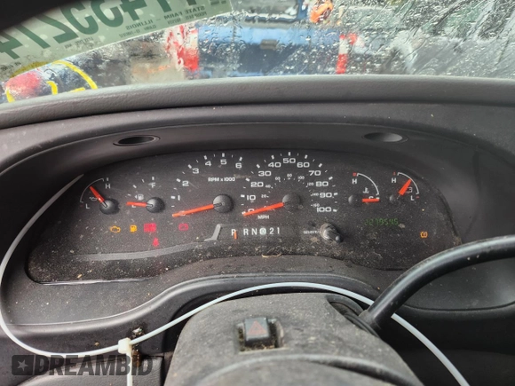 2008 Ford Econoline Cargo Commercial with VIN 1FTNE24L38DB49627, listed as a Copart auction lot 77435274 with 227,954 mi miles and Salvage Title. Bid and sale history available at DreamBid. Image 9.