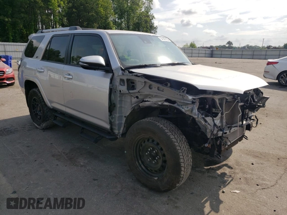 2022 Toyota 4Runner SR5 Premium with VIN JTENU5JR0N6049381, listed as a Copart auction lot 54142155 with 46,048 mi miles and Salvage title. Bid and sale history available at DreamBid. Image 4.