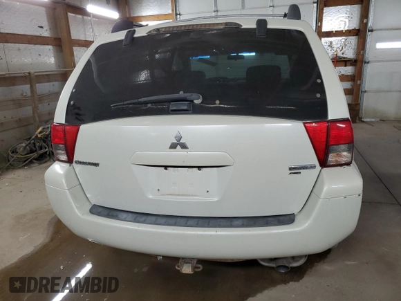 2005 Mitsubishi Endeavor Limited z VIN 4A4MN41SX5E070604, wystawiony jako Copart lot #75447324 z przebiegiem 235 974 mil mil oraz Szkoda całkowita • Salvage title. Historia ofert i sprzedaży dostępna na DreamBid. Obrazek 6.