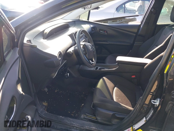 2020 Toyota Prius L Eco with VIN JTDKARFU1L3114502, listed as a IAAI auction lot 41134750 with 62,222 mi miles and . Bid and sale history available at DreamBid. Image 5.