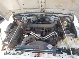 2004 Jeep Wrangler X z VIN 1J4FA39S04P747828, wystawiony jako IAAI lot #41484240 z przebiegiem Nie podano mil oraz . Historia ofert i sprzedaży dostępna na DreamBid. Obrazek 10.
