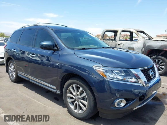2015 Nissan Pathfinder SV with VIN 5N1AR2MN1FC614988, listed as a IAAI auction lot 42384089 with 113,007 mi miles and . Bid and sale history available at DreamBid. Image 1.