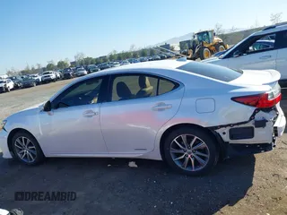 2018 Lexus ES with VIN JTHBW1GG1J2168184, listed as a IAAI auction lot 41755174 with 129,851 mi miles. Bid and sale history available at carsss.com. Image 15.