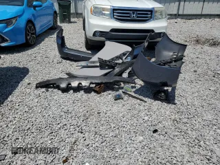 2015 Toyota Sienna Limited with VIN 5TDDK3DC4FS107883, listed as a Copart auction lot 60782825 with 182,574 mi miles and Salvage title. Bid and sale history available at DreamBid. Image 13.
