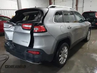 2016 Jeep Cherokee Limited with VIN 1C4PJMDB7GW283017, listed as a IAAI auction lot 41520558 with 79,630 mi miles. Bid and sale history available at carsss.com. Image 4.