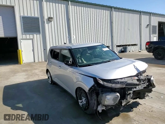 2020 Kia Soul LX with VIN KNDJ23AU2L7102414, listed as a Copart auction lot 48180095 with 98,371 mi miles and Salvage Title. Bid and sale history available at carsss.com. Image 10.