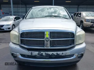 2007 Dodge 1500 SLT with VIN 1D7HU18257S191518, listed as a IAAI auction lot 42108231 with 163,756 mi miles. Bid and sale history available at carsss.com. Image 6.