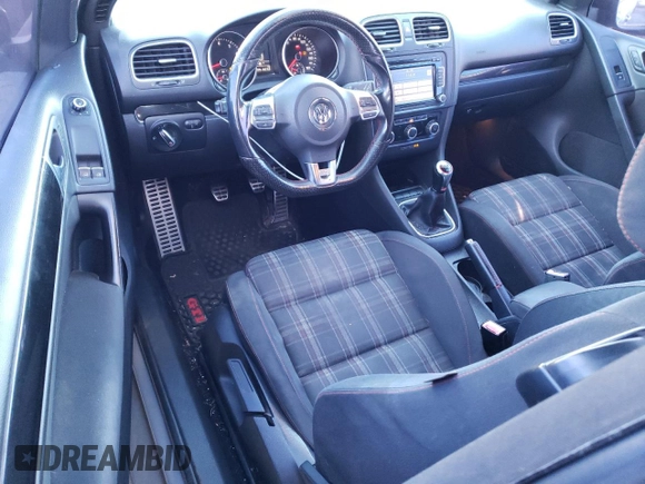 2010 Volkswagen GTI с VIN WVWED7AJ0AW329306, выставлен на аукционе Copart как лот 87374004 с пробегом 227 079 миль миль и Чистый • Clean title. История ставок и продаж доступна на DreamBid. Изображение 8.