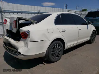 2006 Volkswagen Jetta Sedan 1.9L TDI with VIN 3VWRT71K46M631943, listed as a Copart auction lot 61139764 with 24,744 mi miles and Salvage Title. Bid and sale history available at carsss.com. Image 3.