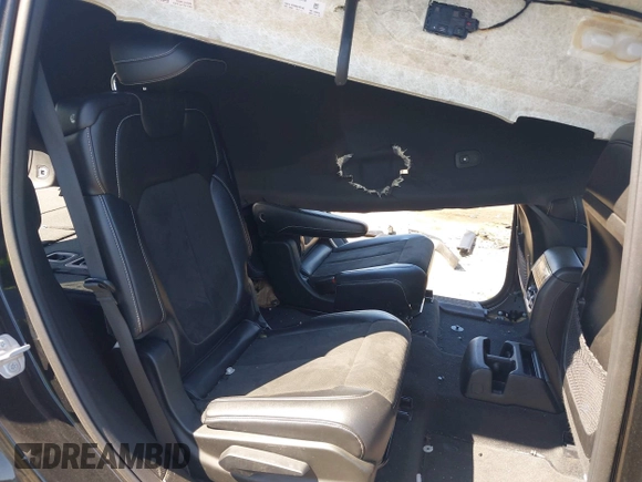 2022 Jeep Grand Cherokee Altitude z VIN 1C4RJJAG0N8529074, wystawiony jako IAAI lot #42242145 z przebiegiem Nie podano mil oraz . Historia ofert i sprzedaży dostępna na DreamBid. Obrazek 8.