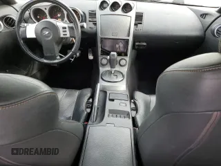 2003 Nissan 350Z Touring z VIN JN1AZ34E43T012305, wystawiony jako Copart lot #53831675 z przebiegiem 201 095 mil mil oraz Nie do naprawy • Non repairable. Historia ofert i sprzedaży dostępna na DreamBid. Obrazek 8.