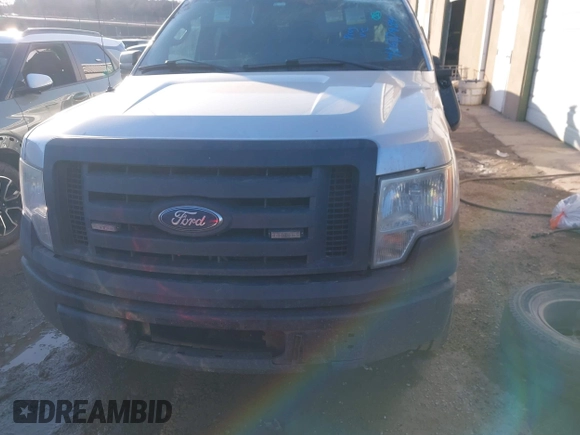 2012 Ford F-150 XL with VIN 1FTFX1EF5CFB27353, listed as a IAAI auction lot 41617984 with 219,875 mi miles. Bid and sale history available at carsss.com. Image 12.