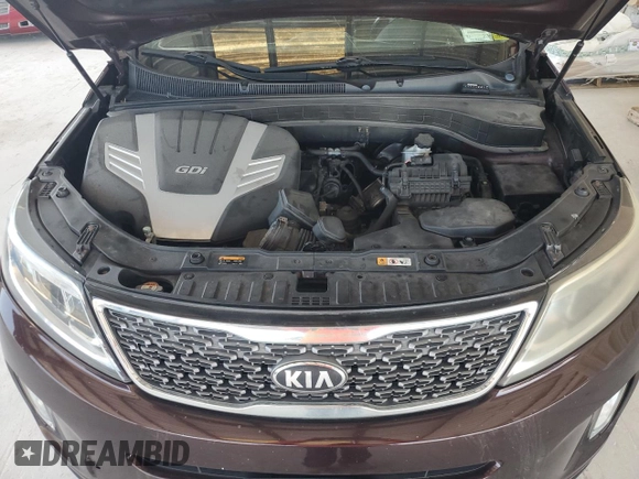 2014 Kia Sorento SX with VIN 5XYKWDA72EG491084, listed as a Copart auction lot 57235995 with 143,604 mi miles and Clean title. Bid and sale history available at DreamBid. Image 12.