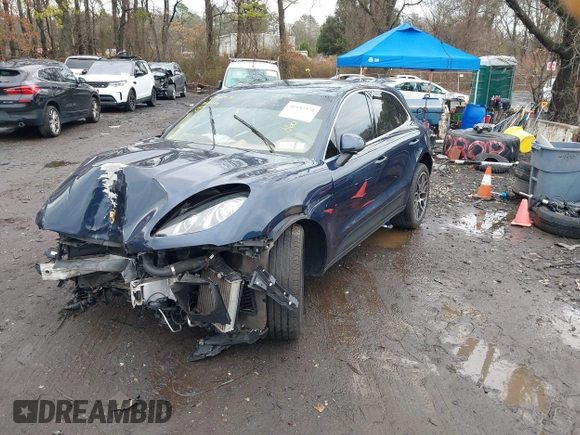 2015 Porsche Macan S with VIN WP1AB2A5XFLB66858, listed as a IAAI auction lot 41942974 with 110,325 mi miles. Bid and sale history available at carsss.com. Image 18.