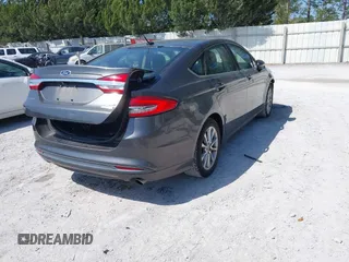 2017 Ford Fusion SE with VIN 3FA6P0HDXHR100346, listed as a IAAI auction lot 41895097 with 89,240 mi miles. Bid and sale history available at carsss.com. Image 4.