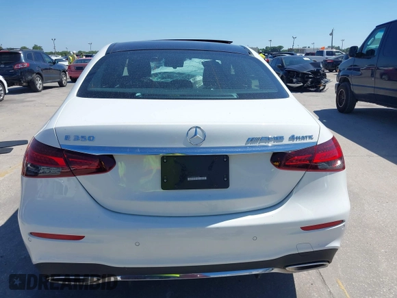 2023 Mercedes-Benz E 350 with VIN W1KZF8EB9PB106580, listed as a IAAI auction lot 42039282 with 38,000 mi miles and . Bid and sale history available at DreamBid. Image 17.