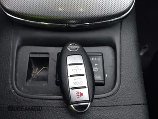 2015 Nissan Sentra S with VIN 3N1AB7AP3FY250188, listed as a IAAI auction lot 41197719 with 165,538 mi miles and . Bid and sale history available at DreamBid. Image 11.