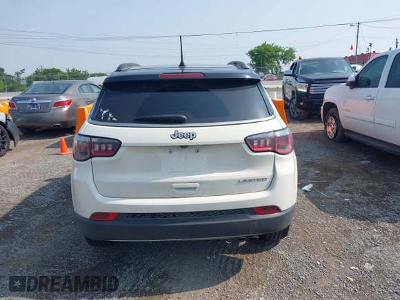 2018 Jeep Compass Limited z VIN 3C4NJCCB6JT308974, wystawiony jako IAAI lot #42468367 z przebiegiem 137 289 mil mil oraz . Historia ofert i sprzedaży dostępna na DreamBid. Obrazek 16.