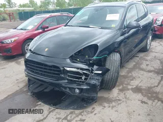 2016 Porsche Cayenne S z VIN WP1AB2A23GLA95509, wystawiony jako IAAI lot #42234662 z przebiegiem 73 741 mil mil oraz . Historia ofert i sprzedaży dostępna na DreamBid. Obrazek 6.
