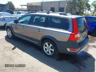2008 Volvo XC70 with VIN YV4BZ982681037503, listed as a IAAI auction lot 42170388 with 192,516 mi miles and . Bid and sale history available at DreamBid. Image 3.