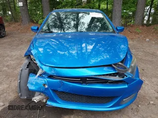 2015 Dodge Dart SXT с VIN 1C3CDFBB8FD227817, выставлен на аукционе IAAI как лот 42245387 с пробегом 94 847 миль миль и . История ставок и продаж доступна на DreamBid. Изображение 12.