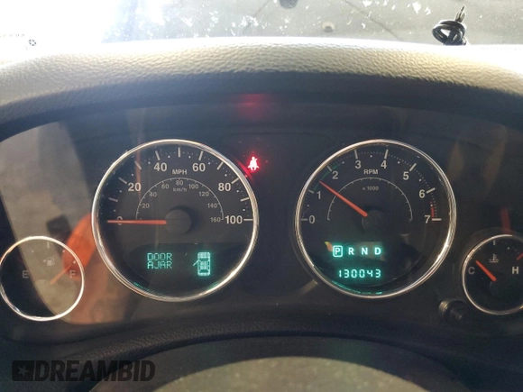 2013 Jeep Wrangler Unlimited Rubicon with VIN 1C4BJWFG0DL525304, listed as a Copart auction lot 59386085 with 130,043 mi miles and Clean title. Bid and sale history available at DreamBid. Image 9.