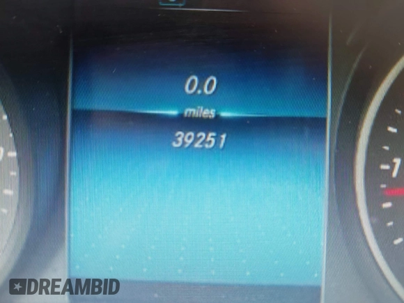 2021 Mercedes-Benz GLC 300 with VIN W1N0G8DB5MV297726, listed as a IAAI auction lot 42202541 with 39,251 mi miles and . Bid and sale history available at DreamBid. Image 15.