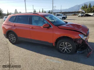 2019 Volkswagen Tiguan SE with VIN 3VV3B7AX4KM098849, listed as a Copart auction lot 47204755 with 45,122 mi miles and Salvage Title. Bid and sale history available at carsss.com. Image 4.