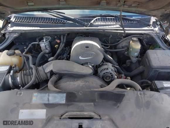 2002 Chevrolet Silverado 1500 LS with VIN 2GCEC19V721205954, listed as a IAAI auction lot 41401521 with 208,647 mi miles. Bid and sale history available at carsss.com. Image 10.