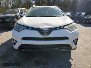 2018 Toyota RAV4 XLE with VIN 2T3WFREV7JW419297, listed as a Copart auction lot 50175815 with 41,685 mi miles and Salvage Title. Bid and sale history available at carsss.com. Image 5.