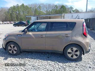 2016 Kia Soul with VIN KNDJN2A23G7256362, listed as a IAAI auction lot 41672920 with 154,426 mi miles. Bid and sale history available at carsss.com. Image 14.
