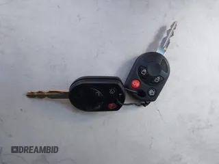2009 Ford Escape Hybrid с VIN 1FMCU59349KB02605, выставлен на аукционе IAAI как лот 42552044 с пробегом 127 442 миль миль и . История ставок и продаж доступна на DreamBid. Изображение 11.