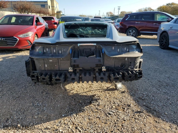 2016 Chevrolet Corvette Z06 2LZ with VIN 1G1YS2D65G5608660, listed as a Copart auction lot 82621864 with 0 mi miles and Salvage Title. Bid and sale history available at carsss.com. Image 6.