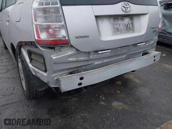 2006 Toyota Prius with VIN JTDKB20U567530398, listed as a IAAI auction lot 41803977 with 246,669 mi miles. Bid and sale history available at carsss.com. Image 6.