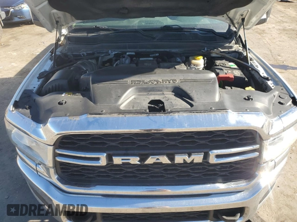 2019 Ram 3500 Tradesman with VIN 3C63R3GL2KG594505, listed as a Copart auction lot 81077324 with 207,774 mi miles and Clean Title. Bid and sale history available at carsss.com. Image 10.