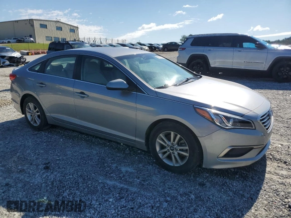 2016 Hyundai Sonata SE with VIN 5NPE24AF4GH402546, listed as a Copart auction lot 55767435 with 121,487 mi miles and Salvage Title. Bid and sale history available at carsss.com. Image 4.