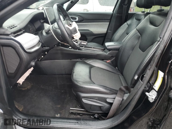2023 Jeep Compass Latitude z VIN 3C4NJDBN4PT548048, wystawiony jako Copart lot #55705185 z przebiegiem 60 346 mil mil oraz Nie do naprawy • Non repairable. Historia ofert i sprzedaży dostępna na DreamBid. Obrazek 7.