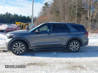 2021 Ford Explorer ST with VIN 1FM5K8GC7MGA25632, listed as a IAAI auction lot 41310228 with 55,573 mi miles. Bid and sale history available at carsss.com. Image 15.