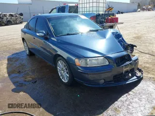 2008 Volvo S60 2.5T with VIN YV1RS592482696844, listed as a IAAI auction lot 41721617 with 1 mi miles. Bid and sale history available at carsss.com. Image 1.