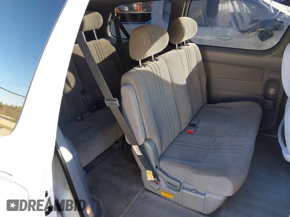 2001 Toyota Sienna CE with VIN 4T3ZF19C91U335568, listed as a IAAI auction lot 41534274 with 179,397 mi miles. Bid and sale history available at carsss.com. Image 8.