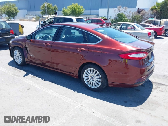 2015 Ford Fusion SE Hybrid с VIN 3FA6P0LU2FR310783, выставлен на аукционе IAAI как лот 42617746 с пробегом 47 264 миль миль и . История ставок и продаж доступна на DreamBid. Изображение 3.