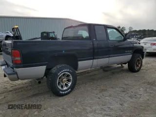 2000 Dodge 1500 z VIN 1B7HF13Z7YJ115816, wystawiony jako Copart lot #84693474 z przebiegiem 189 647 mil mil oraz Szkoda całkowita • Salvage title. Historia ofert i sprzedaży dostępna na DreamBid. Obrazek 3.